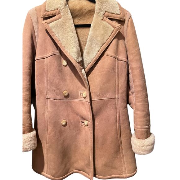 Women’s Sheepskin  shearling coat, mint condition size 12 runs small - Picture 1 of 12